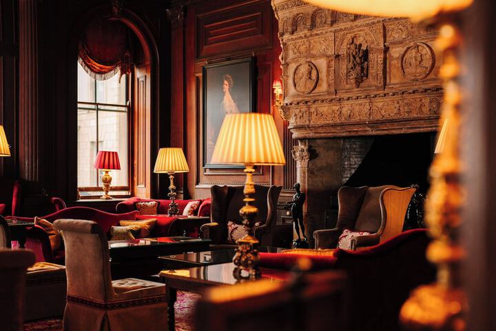 Hotel Lobby
