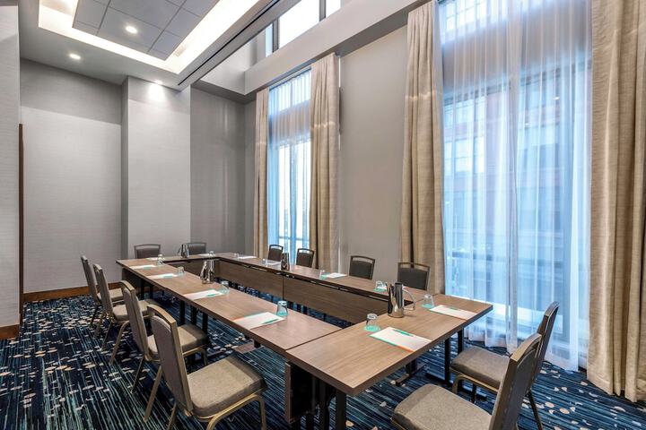 Meeting facility
