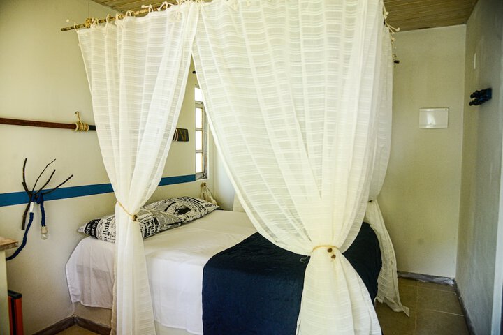 Room 10 of 153