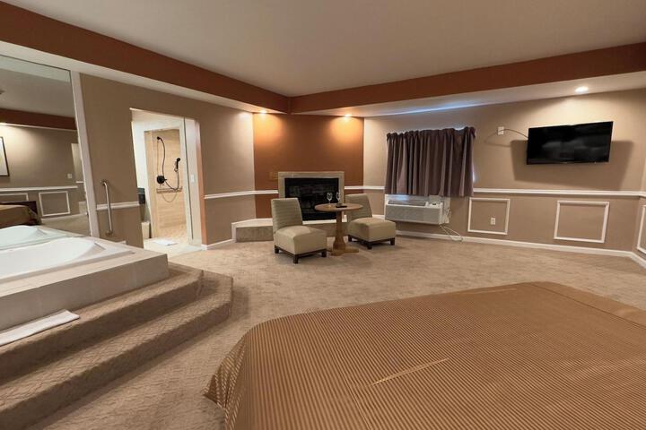 Room 31 of 284