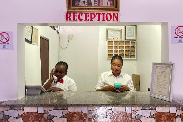 Abuja Bays Garden Hotel