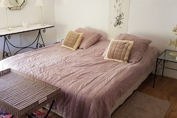 Room 6 of 15