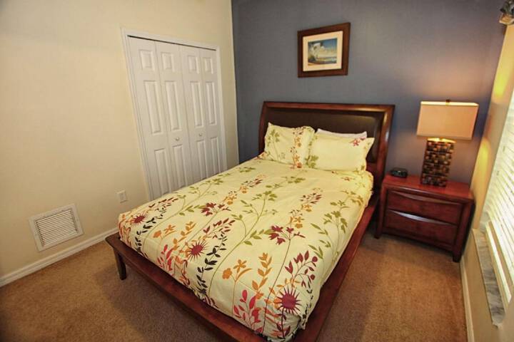 Room 4 of 50