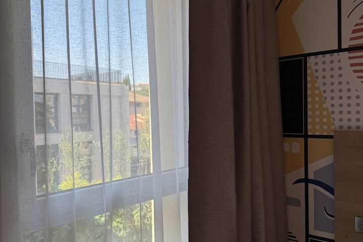 Room 14 of 69