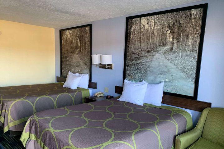 2 Double Beds (6 of 7)