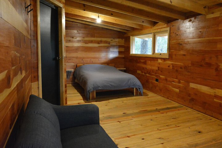 Room 11 of 80