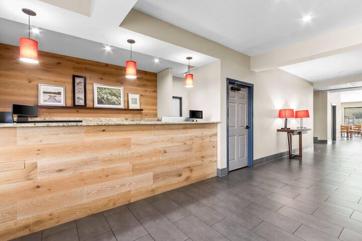 Guest Lobby