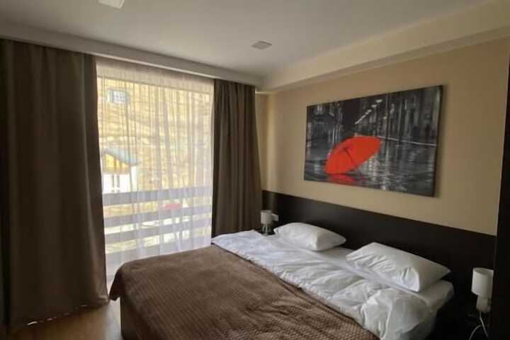 Room 5 of 39