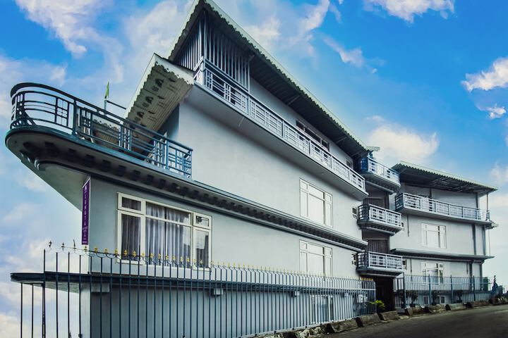 Mount Lungta Boutique Hotel & Spa