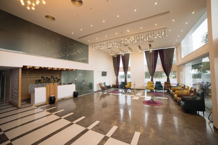 Hotel Interior 2 of 31