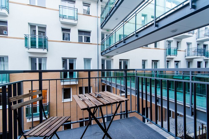 Terrace/Patio 69 of 108