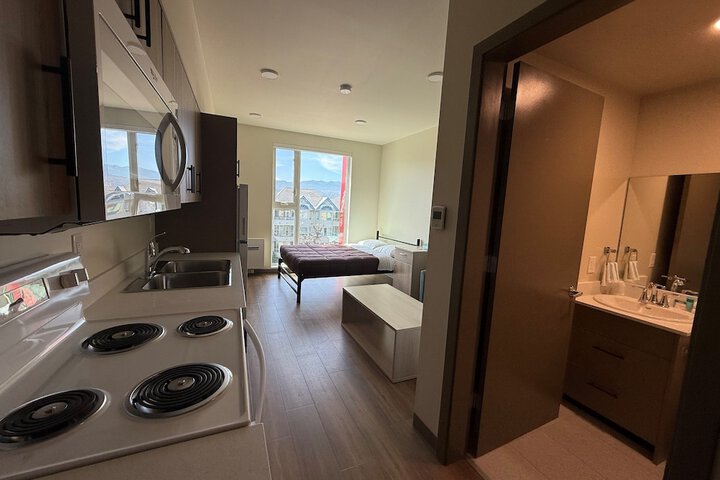 Room 3 of 25