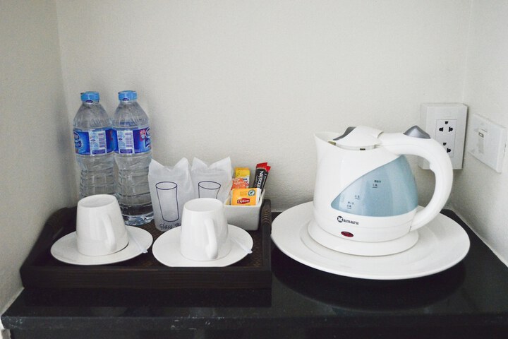 Breakfast/Coffee Service 32 of 65