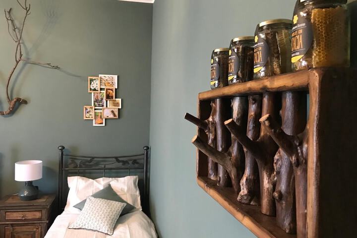Room 15 of 57