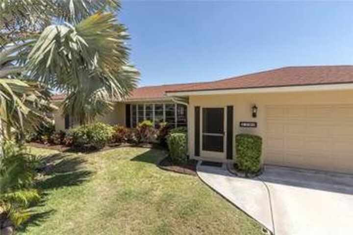 Photo of Venice Lakeside 4 Br home by RedAwning