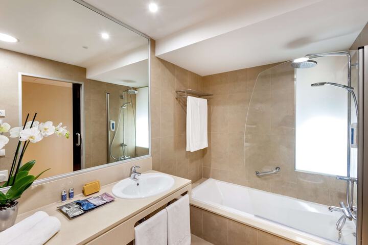 Bath Photo