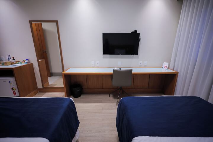 Room 7 of 43