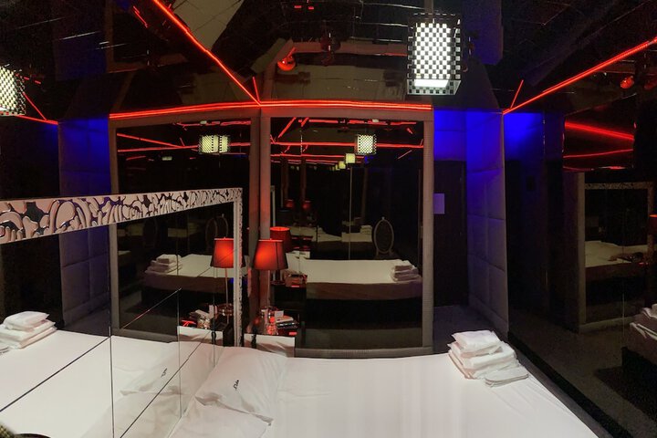 Room 121 of 139