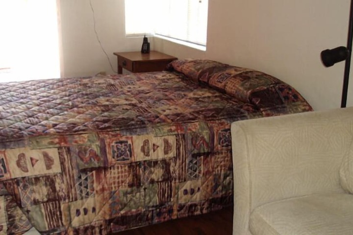 Room 18 of 38