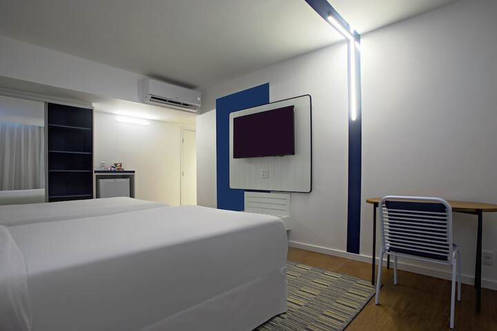 Room 15 of 117