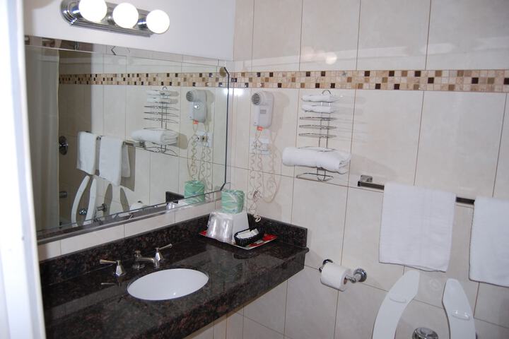 Room 14 of 24