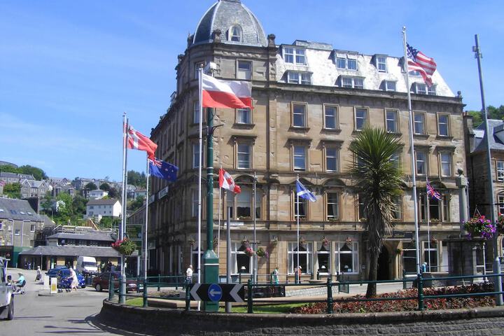 Hotel 98 of 101