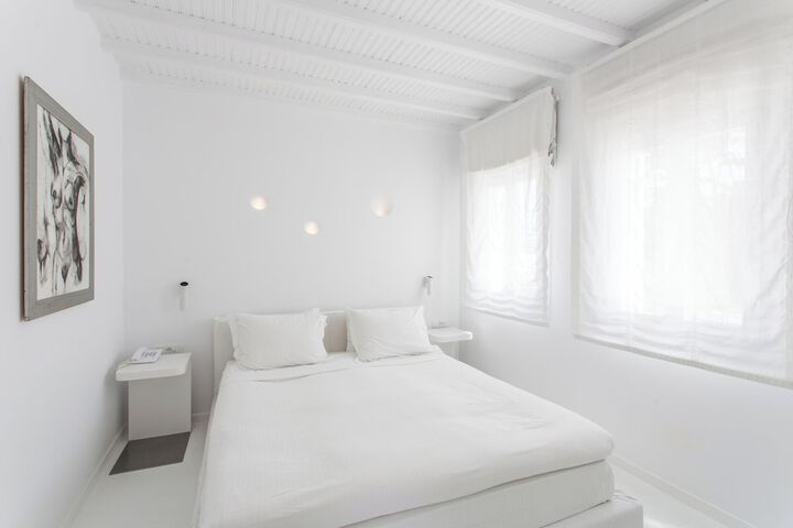 Room 47 of 145