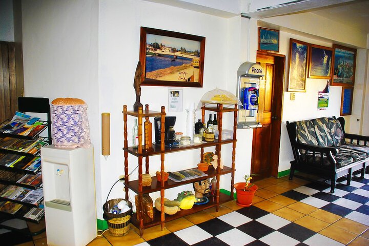 Guest Lobby