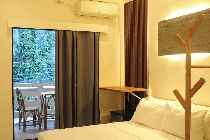 Room 16 of 83