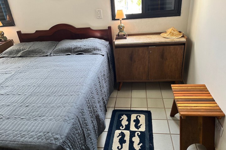 Room 7 of 487