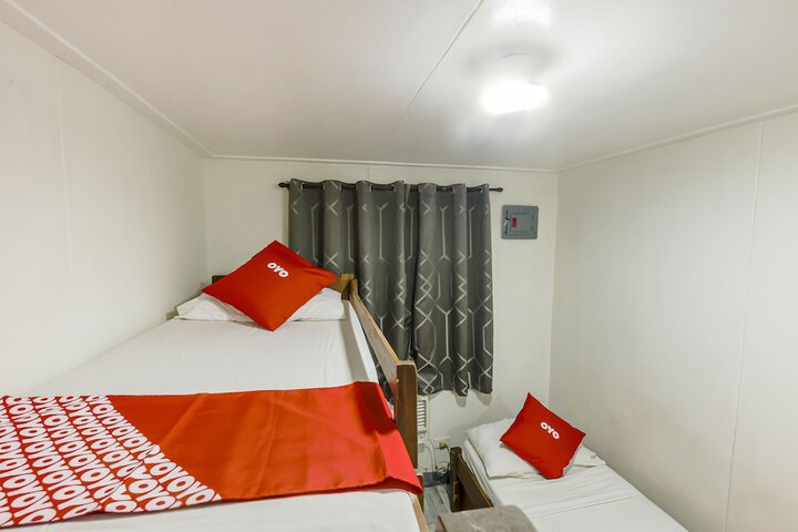 Room 14 of 84
