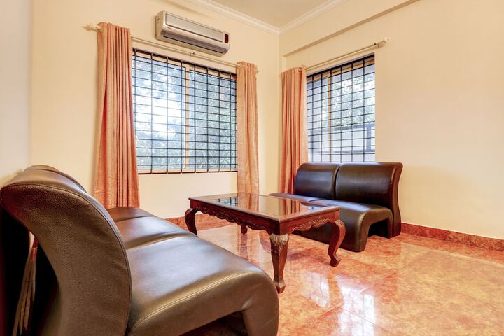 Room 35 of 49