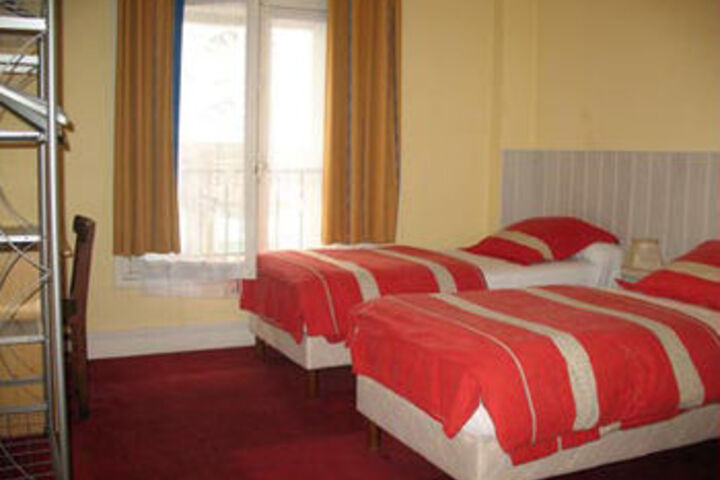 Room 21 of 28