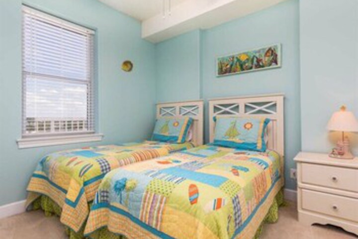 Room 147 of 155