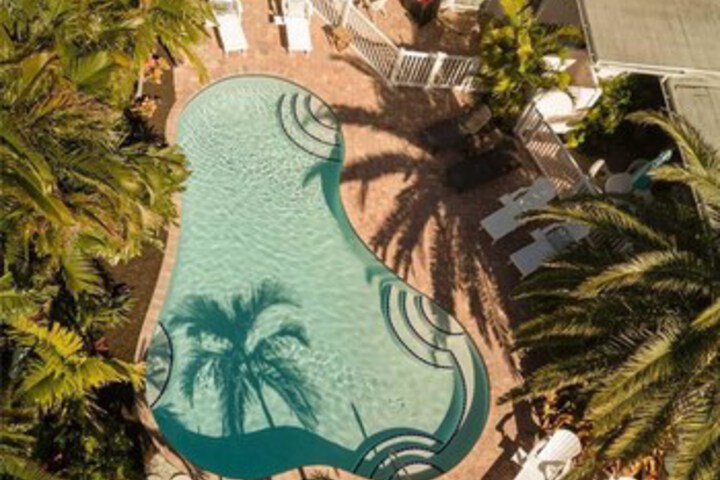 Pool 16 of 32