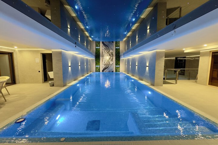 Pool 39 of 57