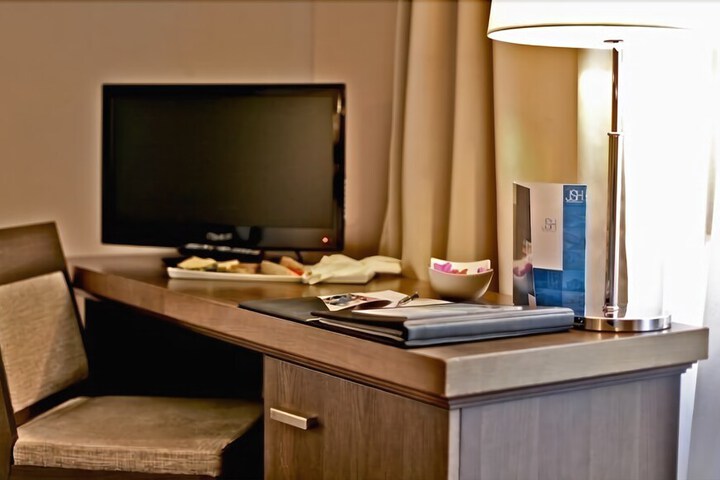 Room 31 of 53