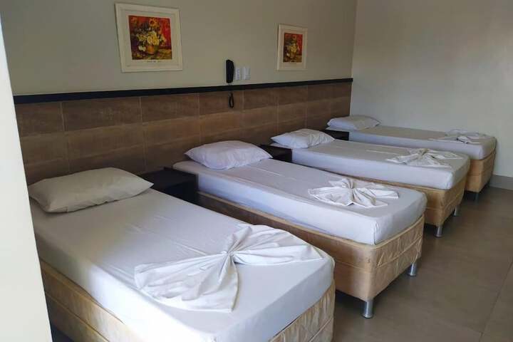 Room 14 of 37