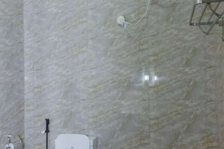 Room 17 of 26