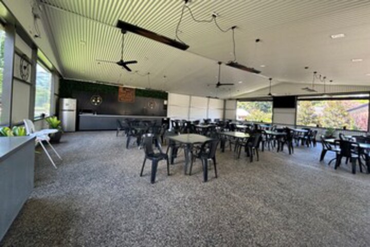Property Grounds 37 of 39