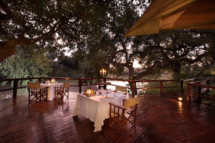 Dining Photos