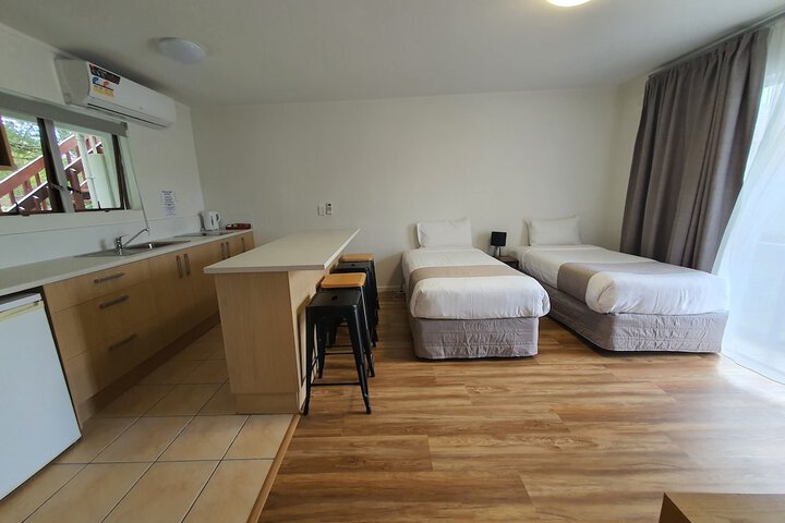 Room 21 of 44