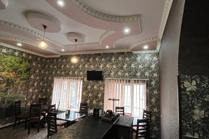 Room 4 of 29