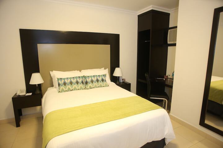 Room 36 of 152