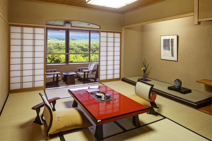 Room 10 of 68