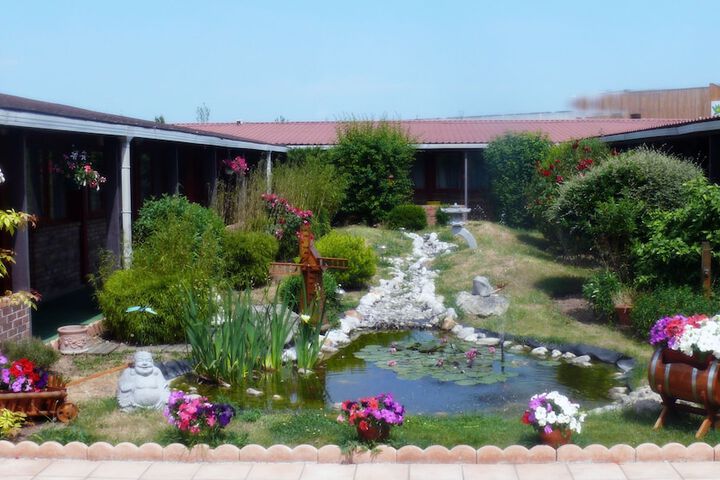 Les Jardins dEpône