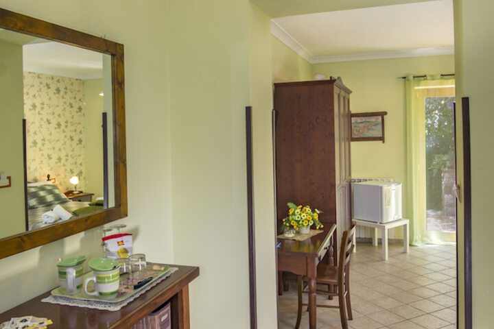 Room 21 of 52
