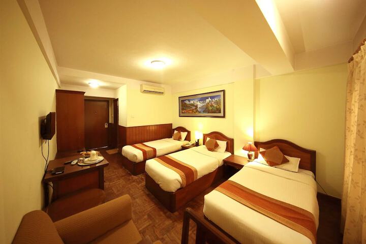 Room 15 of 80