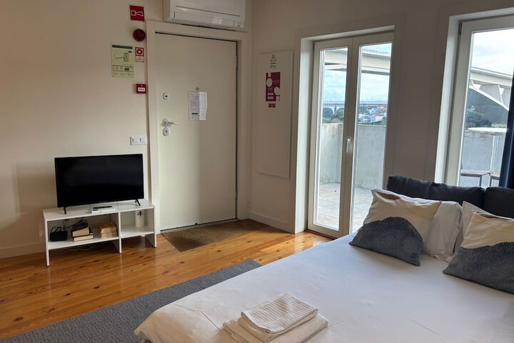Room 34 of 287