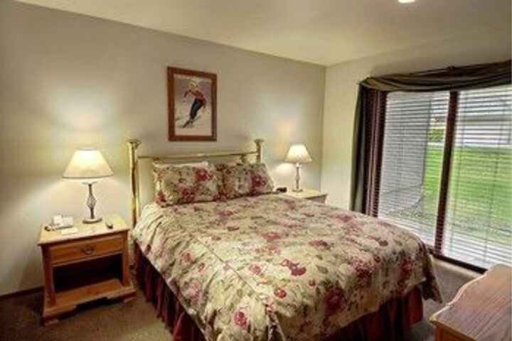 Room 22 of 32